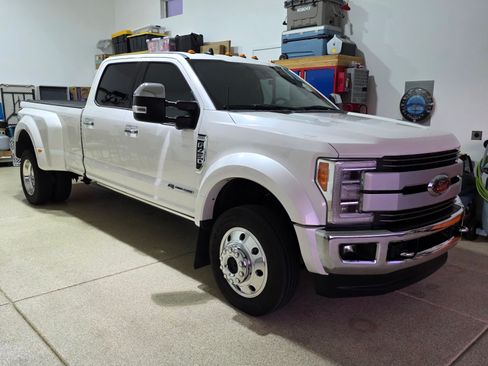 Used 2019 Ford F450 King Ranch w/ King Ranch Ultimate Package AWD/4WD image 5