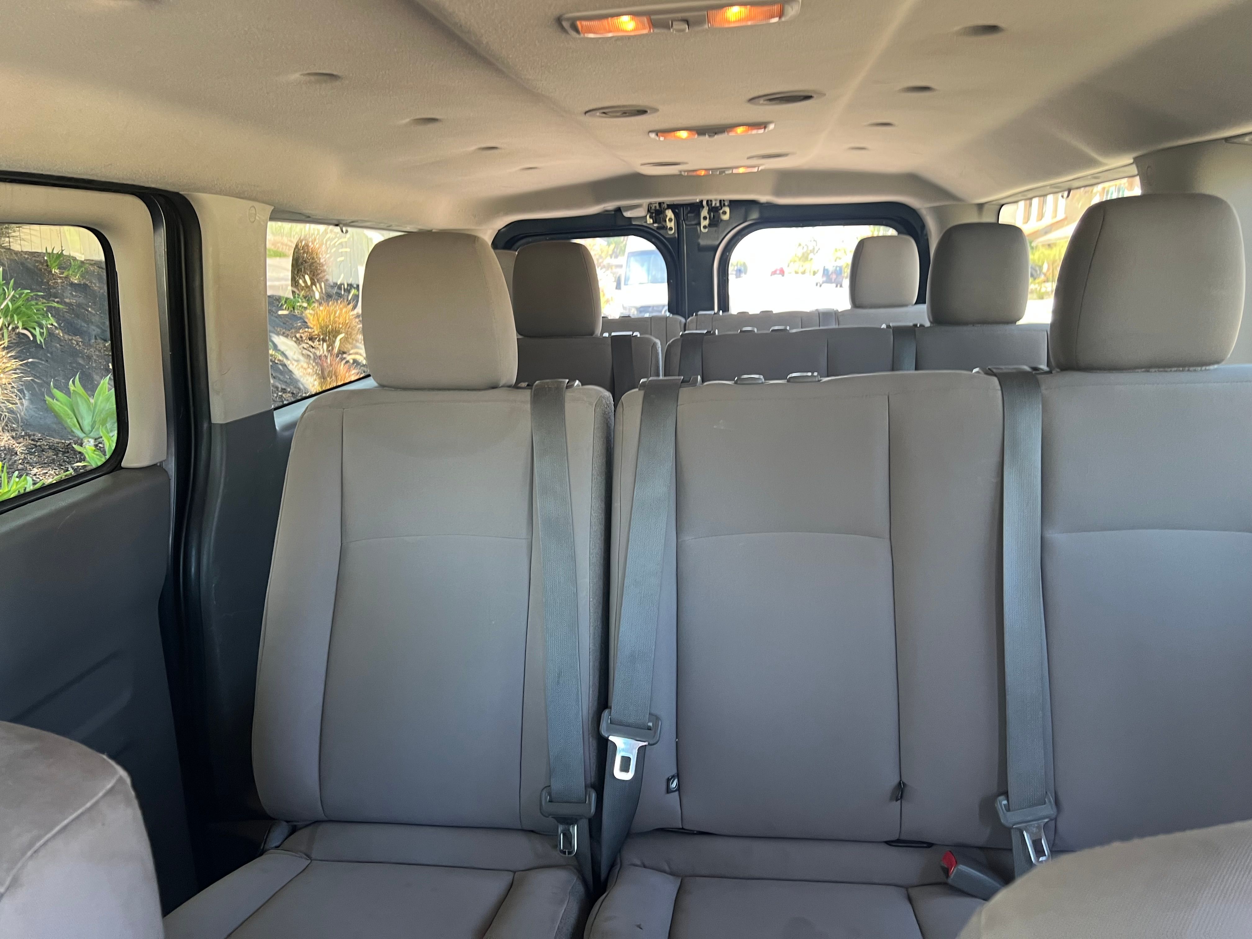 Used 2017 Nissan NV 3500 SV w/ SV Technology Package RWD image 20