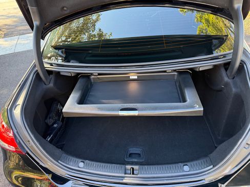 Used 2021 Mercedes-Benz E 350 Sedan image 10