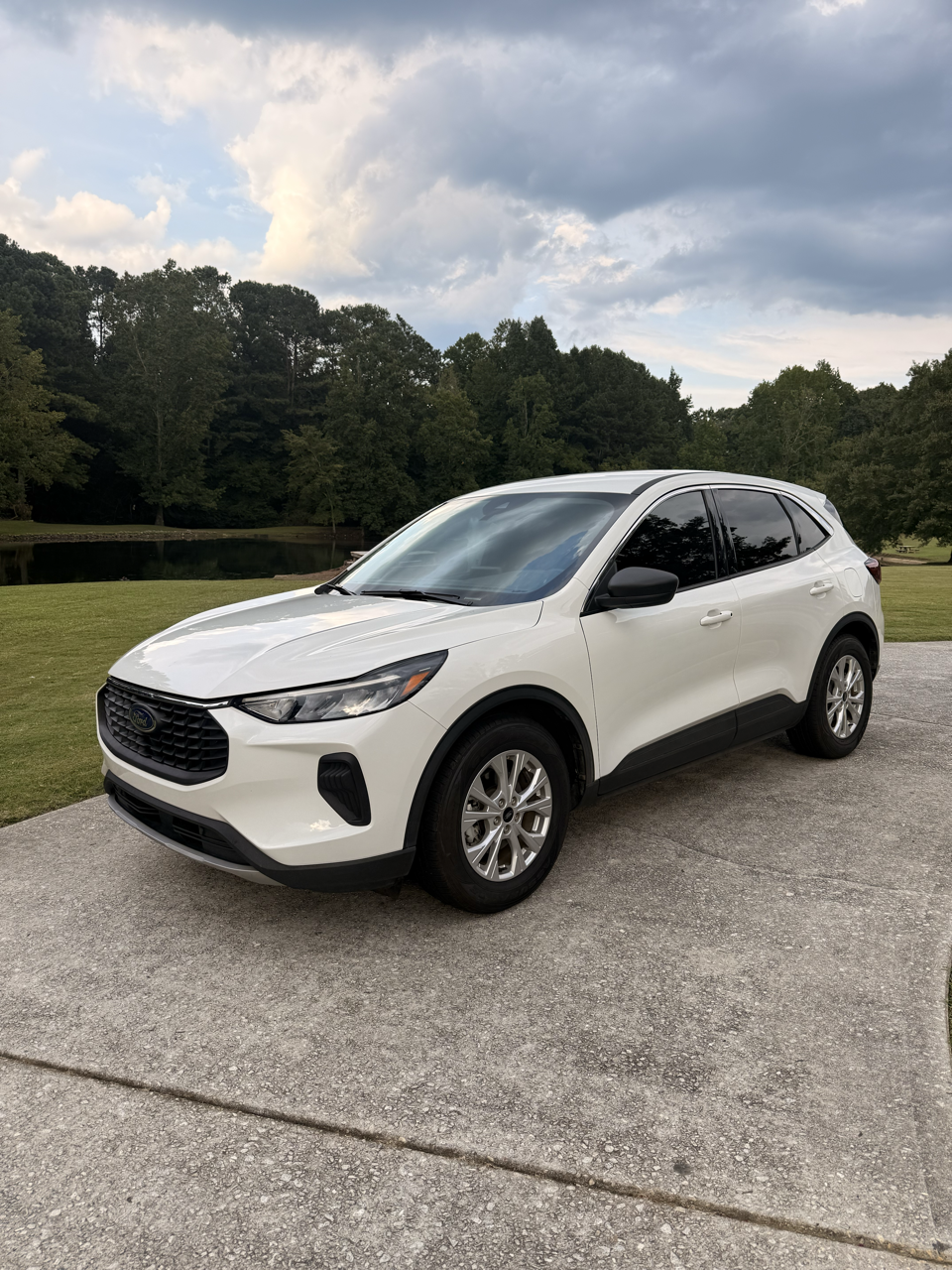 Used 2023 Ford Escape Active FWD image 1