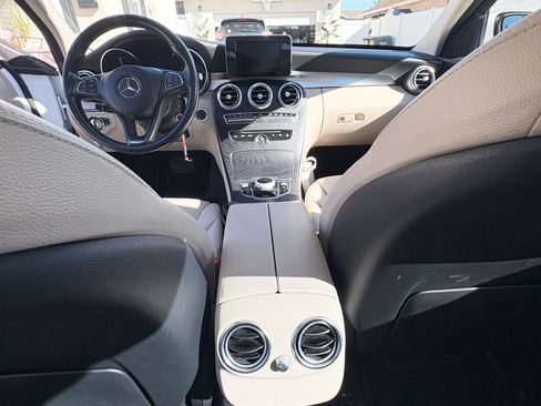 Used 2017 Mercedes-Benz C 300 Sedan image 24