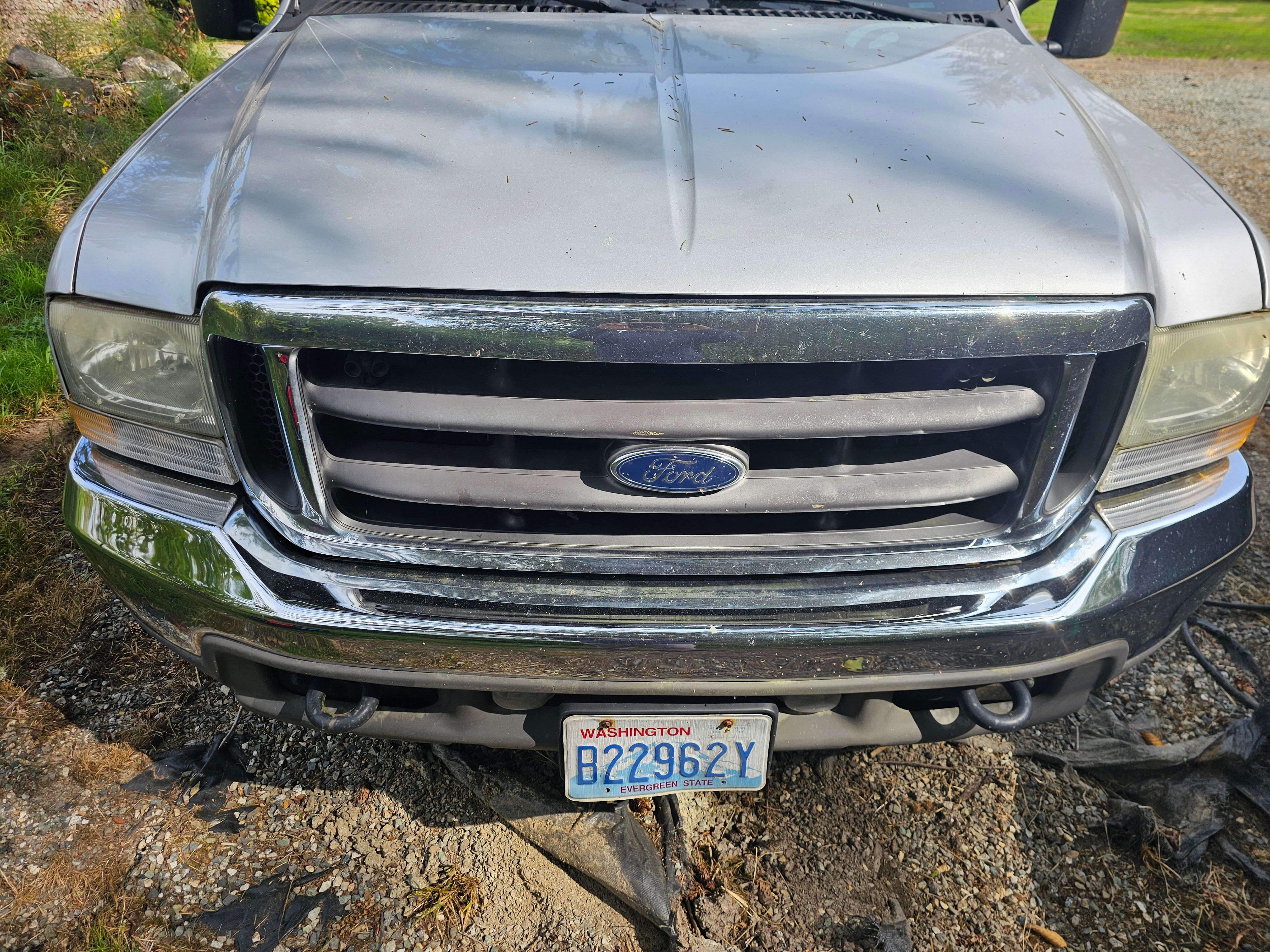 Used 2004 Ford F350 Lariat AWD/4WD image 4