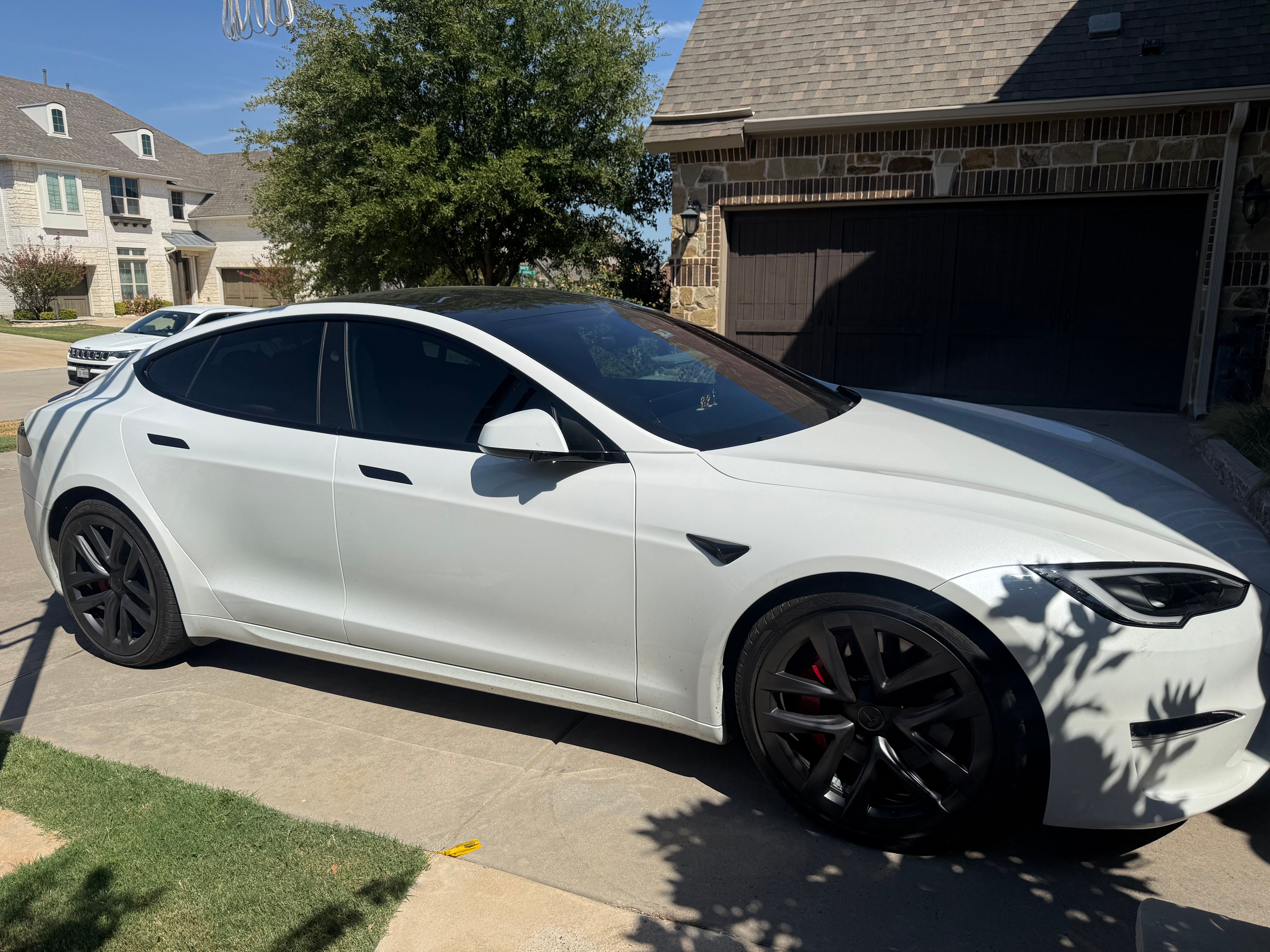 Used 2024 Tesla Model S Plaid AWD/4WD image 10