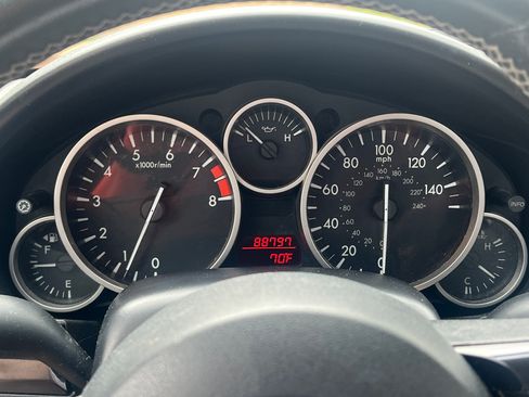 Used 2013 MAZDA MX-5 Miata Grand Touring image 17