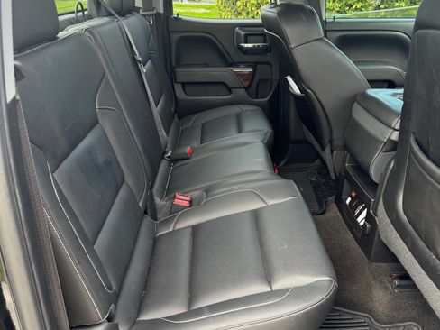Used 2015 GMC Sierra 1500 SLE w/ Carbon-22 Edition RWD image 15