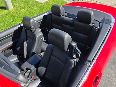 Used 2013 BMW 335i Convertible RWD image 9