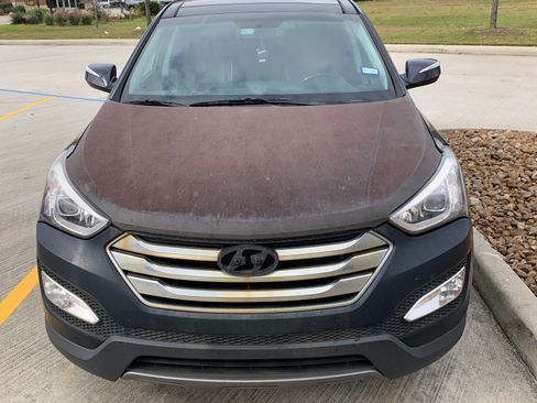 Used 2013 Hyundai Santa Fe Sport FWD image 4