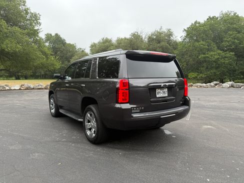 Used 2018 Chevrolet Tahoe Premier RWD image 6