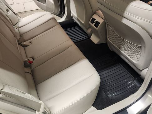 Used 2014 Subaru Outback 3.6R Limited w/ Moonroof Package image 25