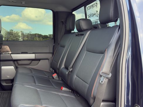 Used 2023 Ford F250 Lariat w/ Sport Appearance Package image 16