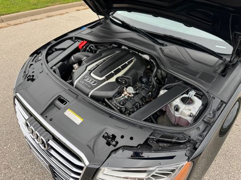 Used 2015 Audi A8 L 4.0T w/ Premium Package image 11