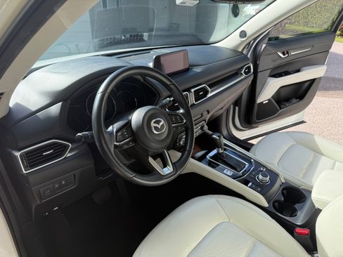 Used 2020 MAZDA CX-5 Grand Touring image 2