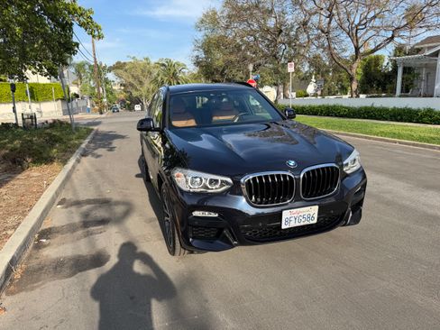 Used 2018 BMW X3 xDrive30i w/ M Sport Package image 13