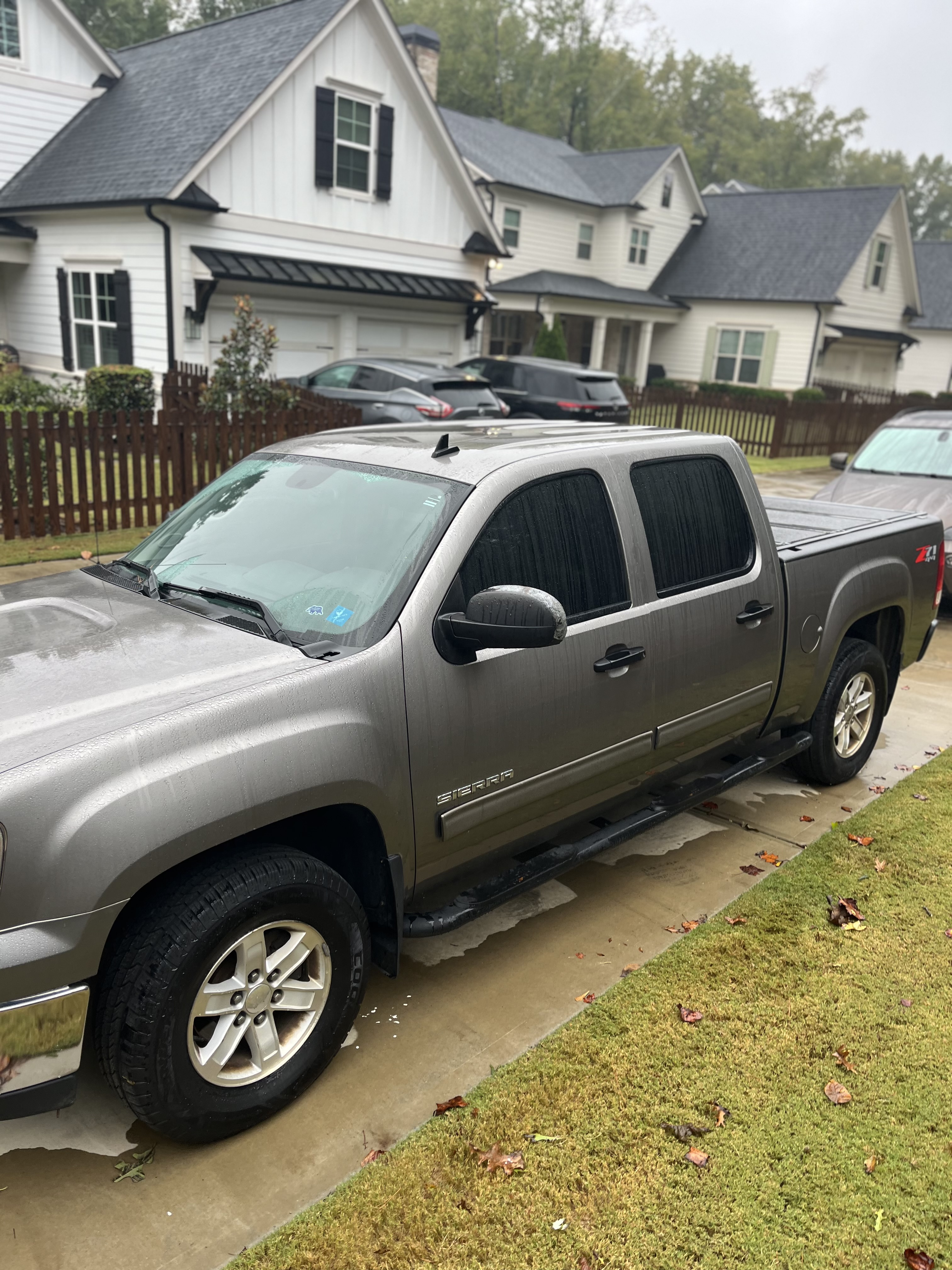 Used 2012 GMC Sierra 1500 SLE w/ Power Tech Package AWD/4WD image 2
