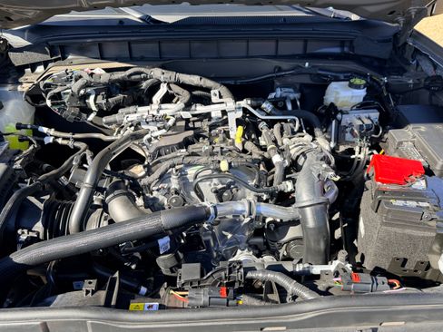 Used 2025 Ford Bronco Big Bend image 17