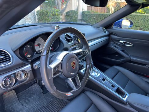 Used 2025 Porsche 718 Boxster S image 9
