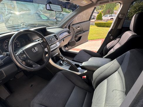Used 2014 Honda Accord Sport image 22
