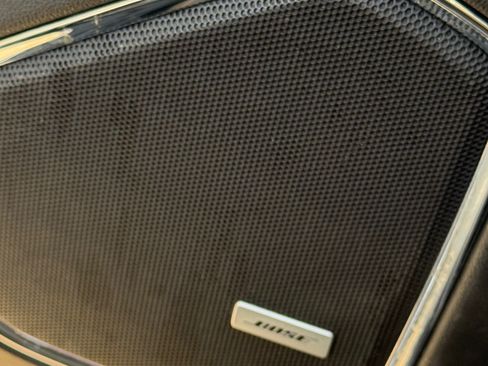 Used 2018 GMC Yukon SLT w/ Open Road Package image 19