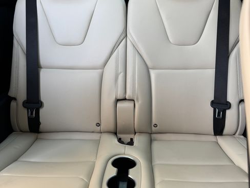 Used 2018 Tesla Model X 100D image 15