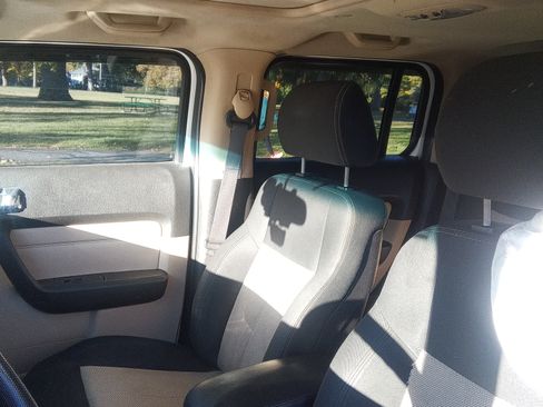 Used 2006 HUMMER H3 image 15