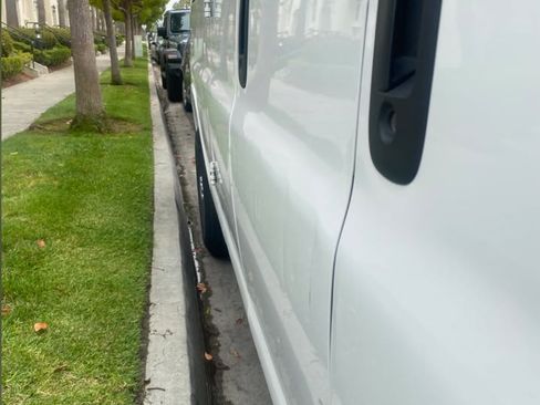 Used 2013 Chevrolet Express 3500 LT w/ LT Preferred Equipment Group image 10