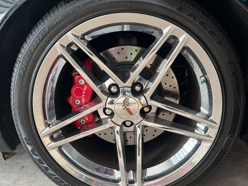 Used 2008 Chevrolet Corvette Z06 w/ Preferred Equipment Group image 8