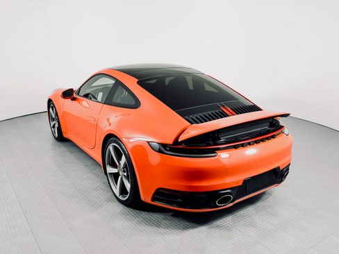 Used 2020 Porsche 911 Carrera S image 11
