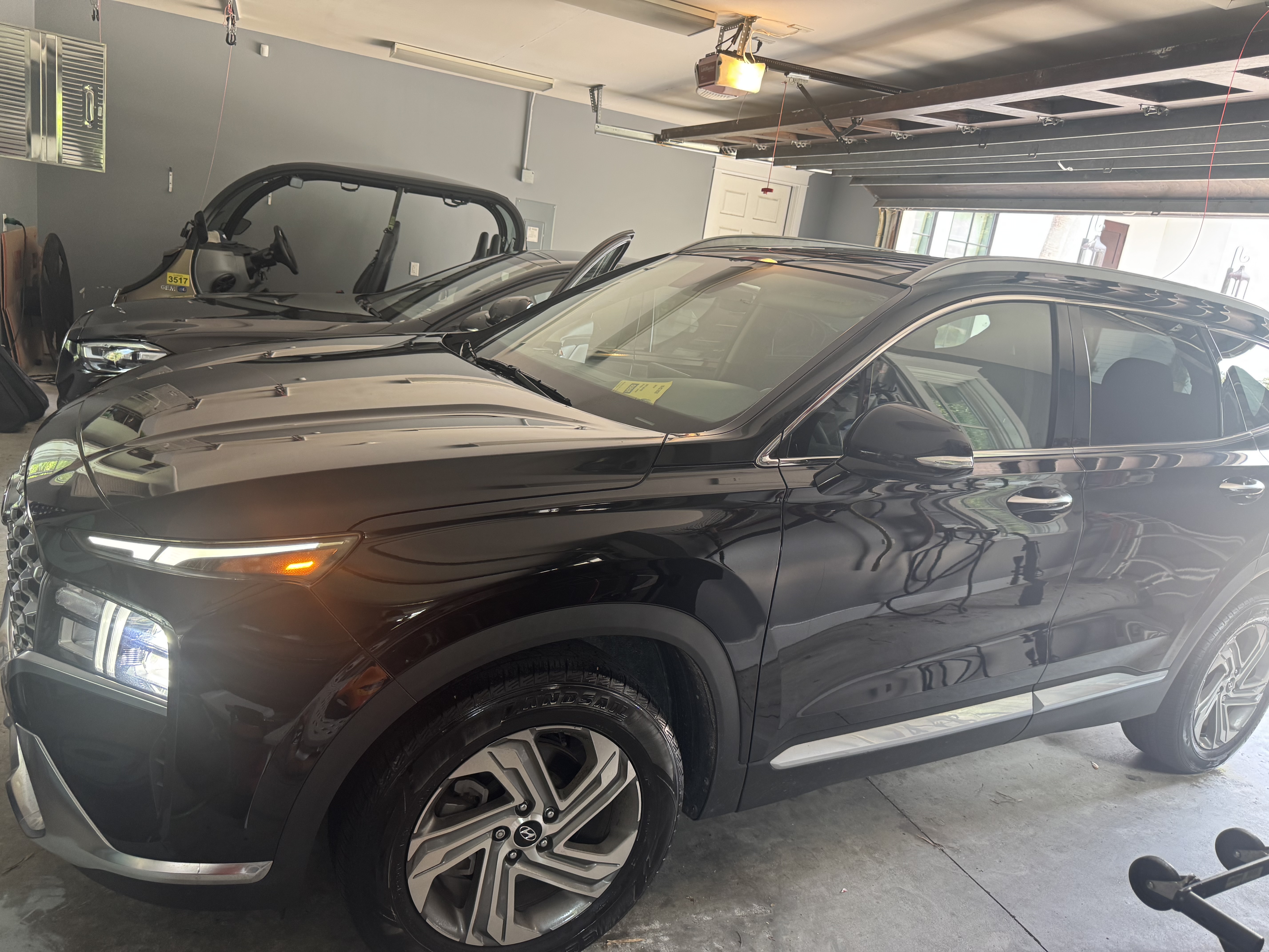 Used 2022 Hyundai Santa Fe SEL w/ Convenience + Premium Package FWD image 9