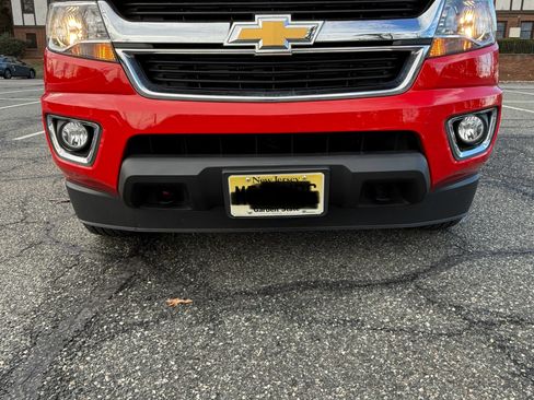Used 2019 Chevrolet Colorado LT w/ LT Convenience Package image 9