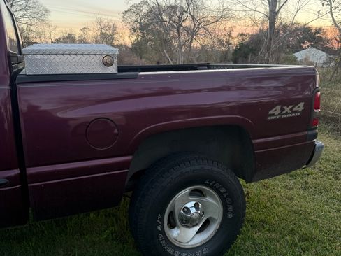 Used 2001 Dodge Ram 1500 Truck Long Bed image 9