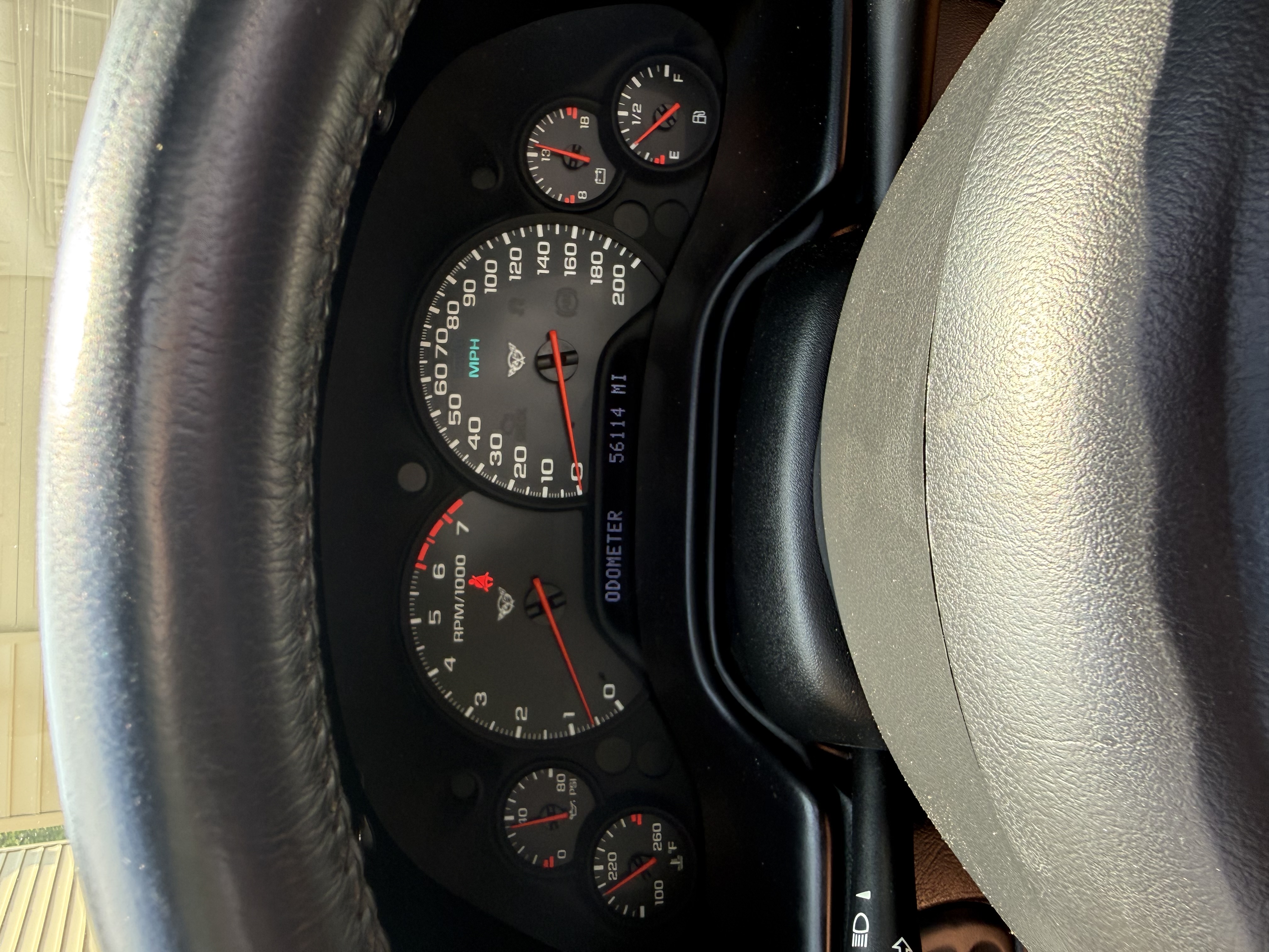Used 2001 Chevrolet Corvette Convertible w/ Preferred Equipment Group2 RWD image 6