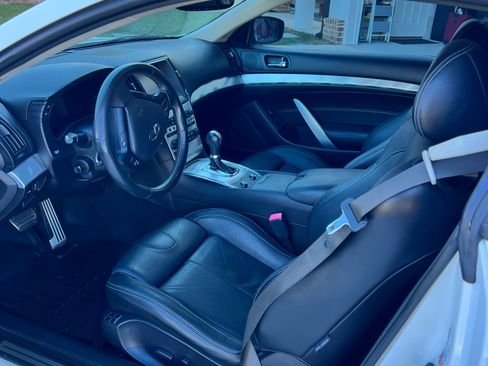 Used 2014 INFINITI Q60 Journey w/ Premium Package image 6