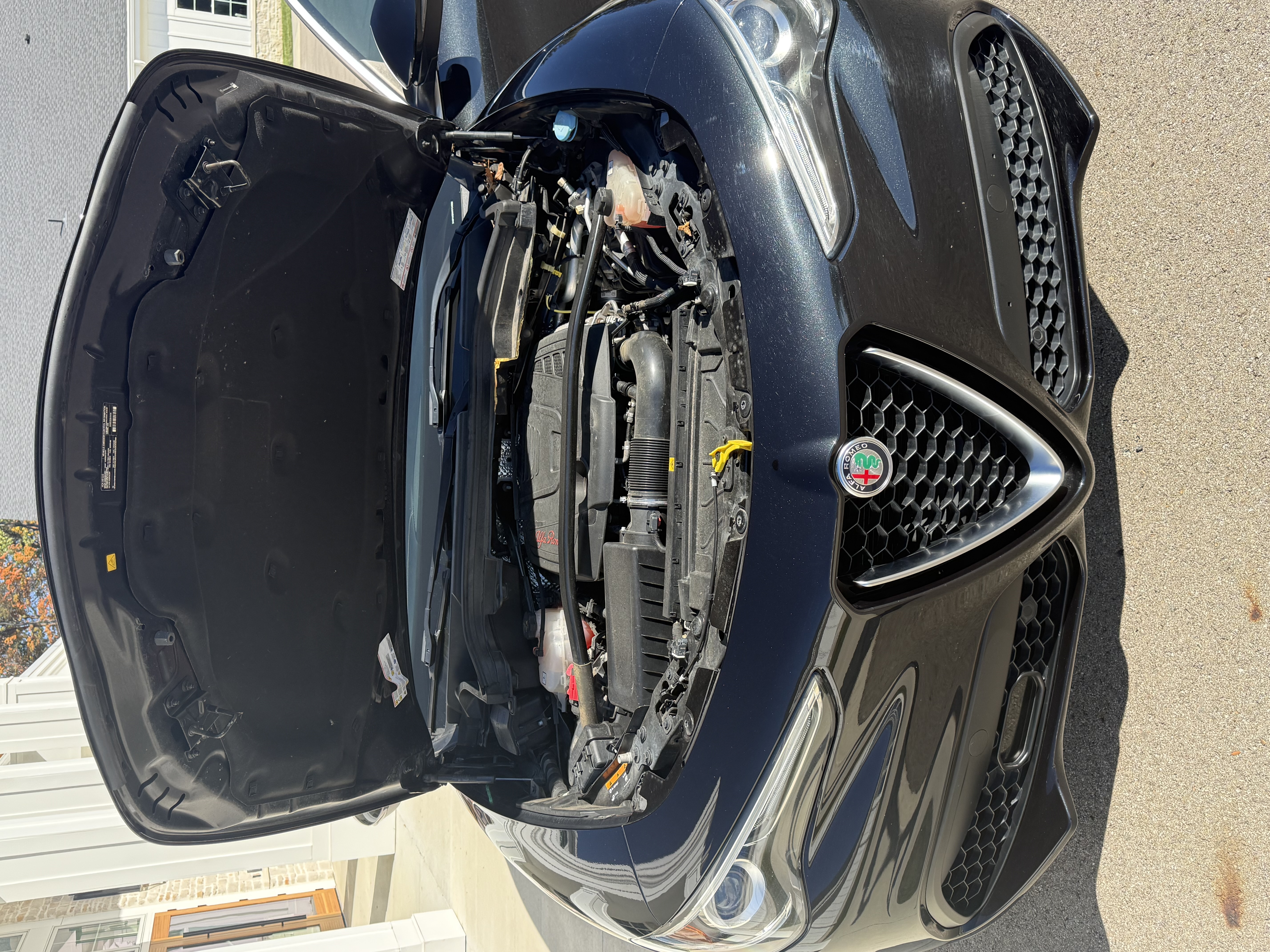 Used 2019 Alfa Romeo Stelvio Ti Lusso w/ Quick Order Package 22X Lusso AWD/4WD image 8