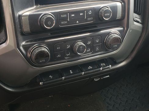Used 2015 Chevrolet Silverado 1500 LT w/ LT Fleet Convenience Package AWD/4WD image 20