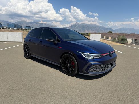Used 2024 Volkswagen GTI SE w/ SE Leather Seats Package FWD image 9