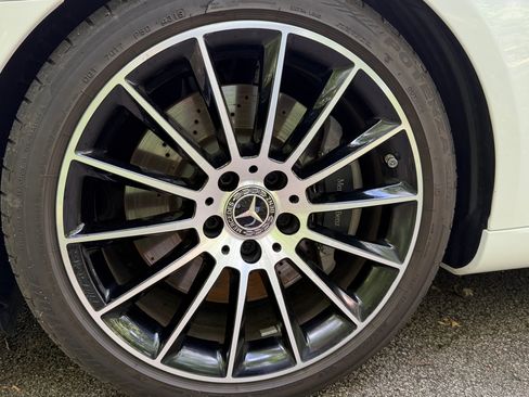 Used 2020 Mercedes-Benz SLC 300 image 14