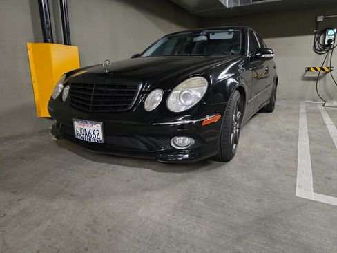 Used 2009 Mercedes-Benz E 350 Sedan image 12