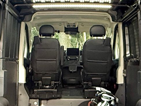 Used 2022 RAM ProMaster 1500 w/ Premium R/V Group FWD image 17
