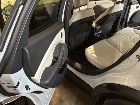 Used 2023 Ford Mustang Mach-E Premium image 13