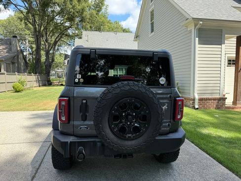 Used 2024 Ford Bronco Big Bend image 5