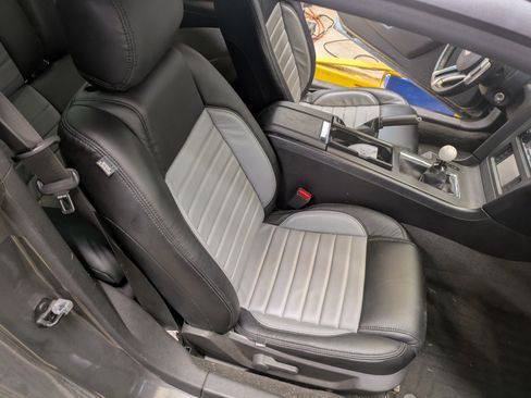 Used 2013 Ford Mustang GT w/ GT Track Pkg image 16