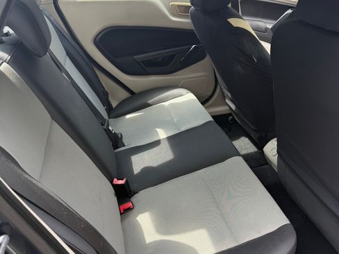 Used 2011 Ford Fiesta S FWD image 11