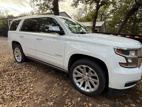 Used 2017 Chevrolet Tahoe Premier image 2