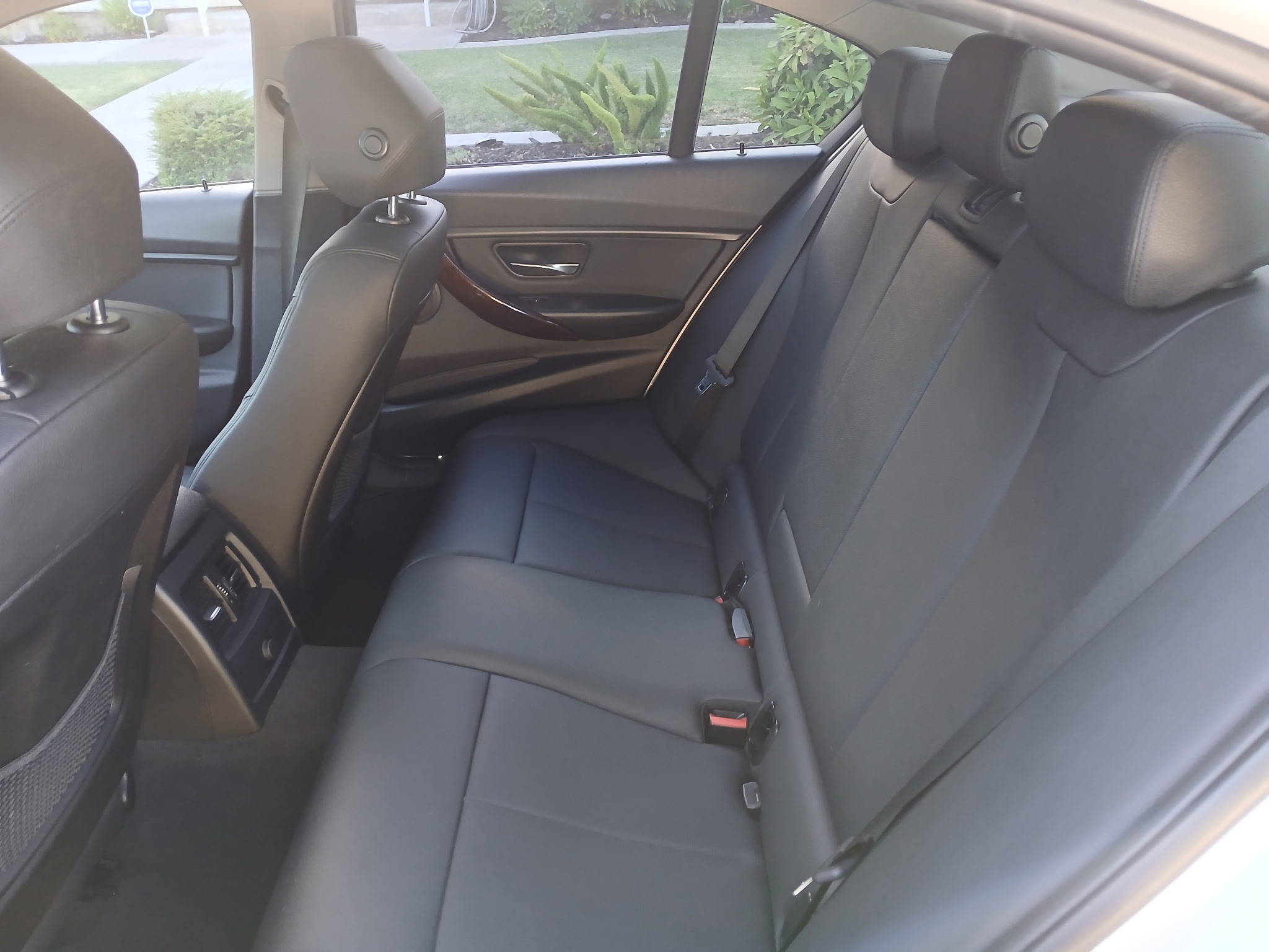 Used 2015 BMW 328i Sedan RWD image 9