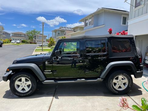 Used 2017 Jeep Wrangler Unlimited Sport w/ Quick Order Package 24S image 7