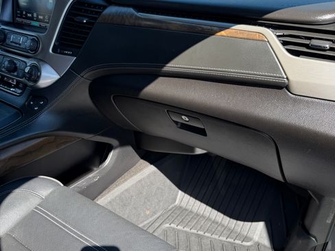 Used 2018 GMC Yukon Denali w/ Denali Ultimate Package image 10