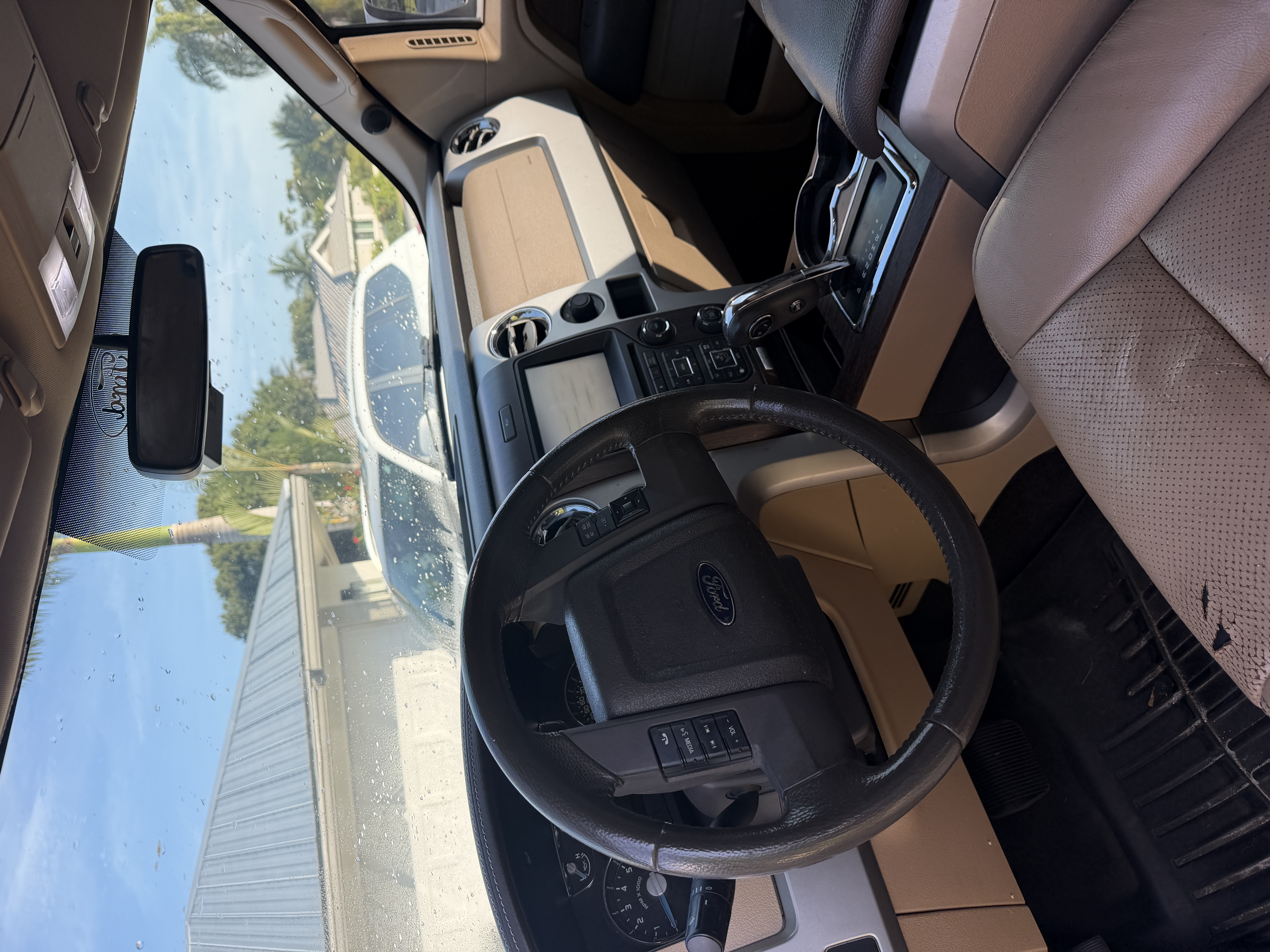 Used 2013 Ford F150 Lariat w/ Mid Equipment Group AWD/4WD image 8
