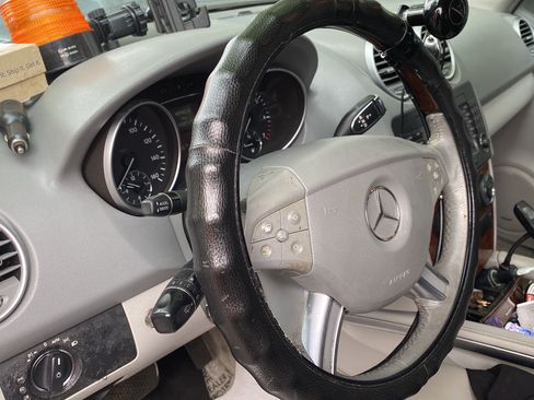 Used 2008 Mercedes-Benz ML 350 4MATIC image 4
