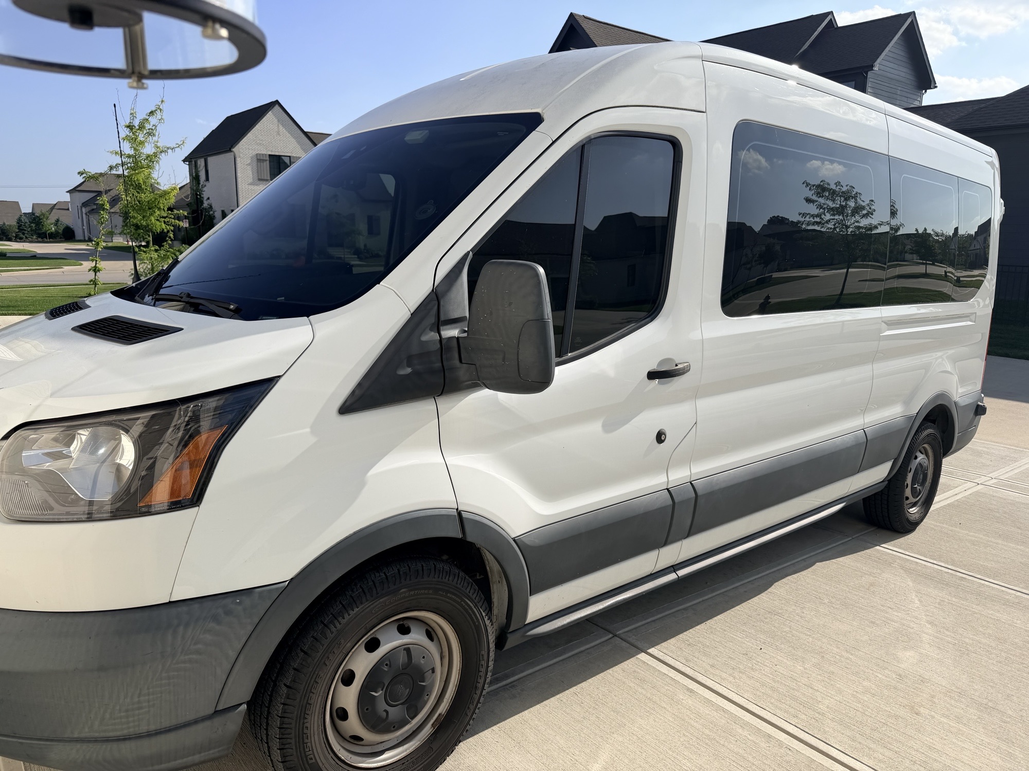 Used 2017 Ford Transit 350 XL RWD image 2