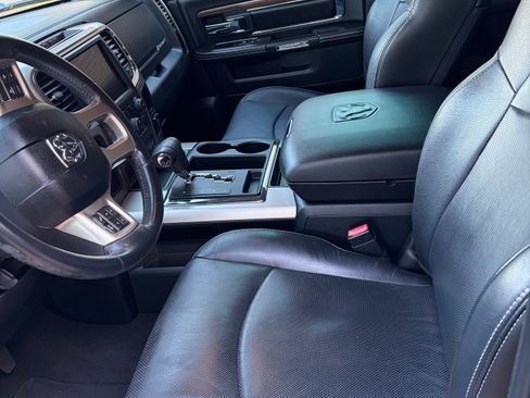 Used 2013 RAM 1500 Laramie image 17